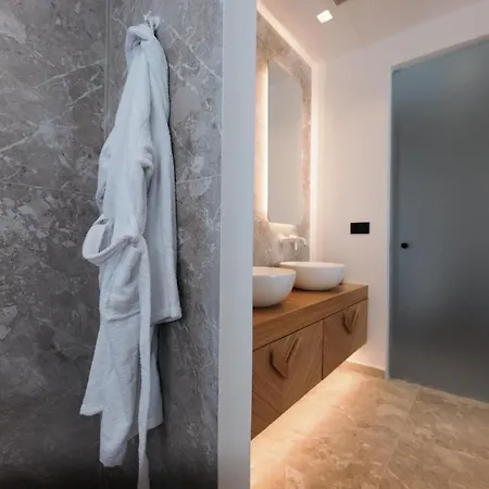 Milestones Naxos Hotel