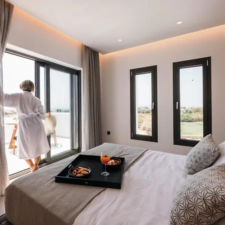 Milestones Naxos Szálloda 5*