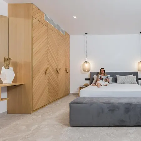 Milestones Naxos Szálloda 5*