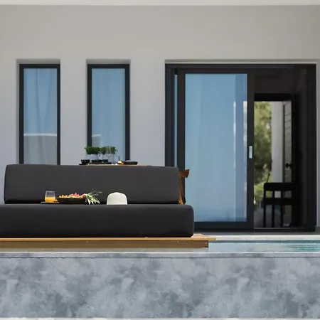 Milestones Naxos Hotel 5*