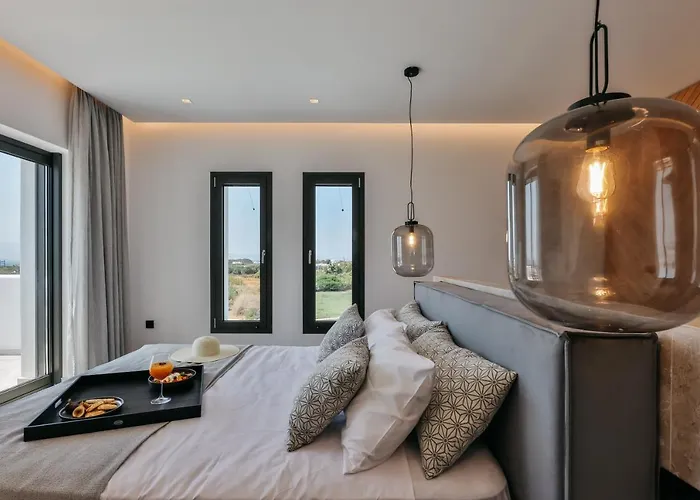 Milestones Naxos מלון Maragkas