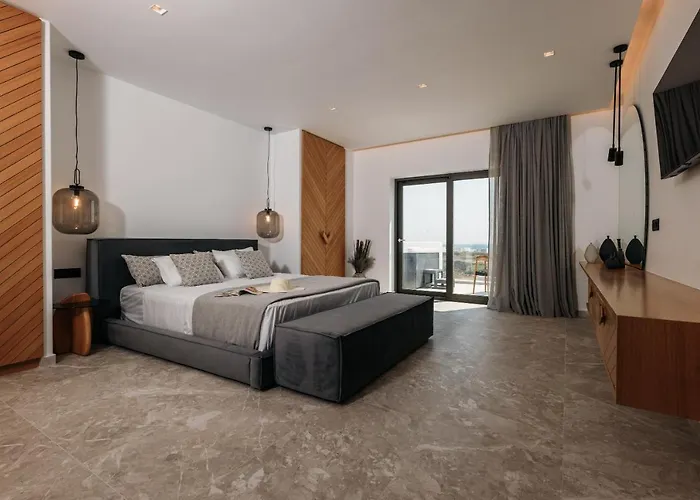 מלון Milestones Naxos