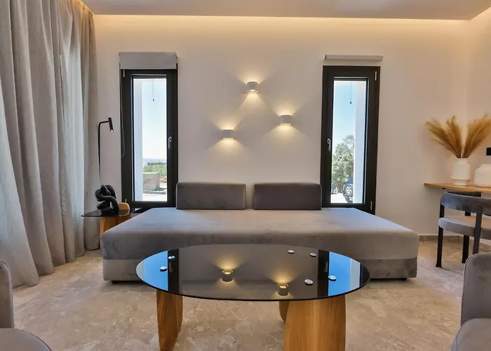 Milestones Naxos מלון