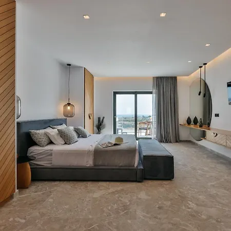 Milestones Naxos 5* Maragkas