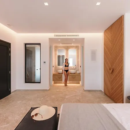 Milestones Naxos Hotell 5*