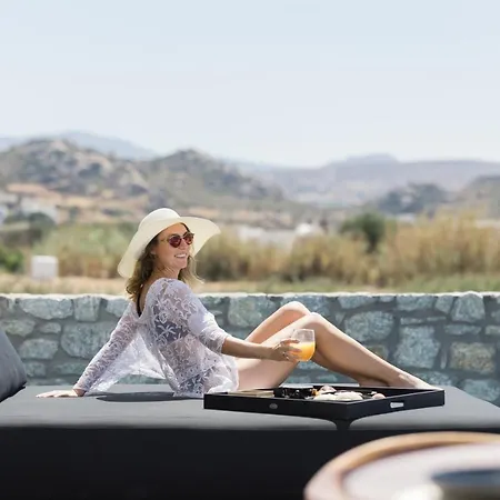 Отель Milestones Naxos 5*