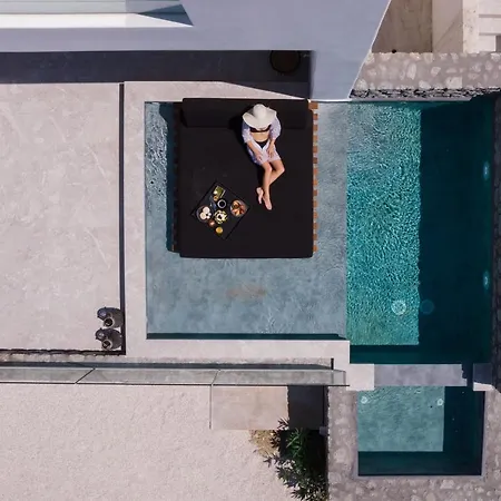 Milestones Naxos 5* Maragkas