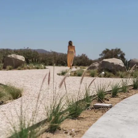 מלון Milestones Naxos