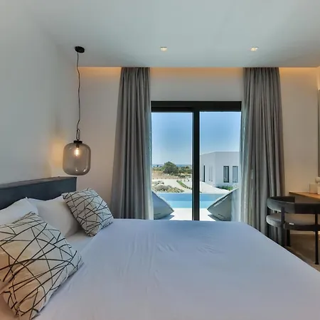 Milestones Naxos Maragkas